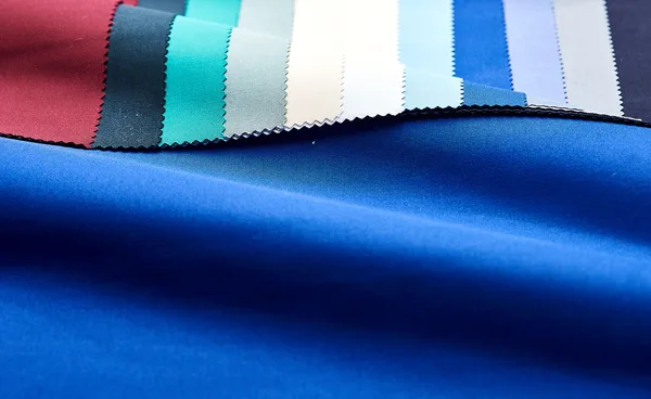 Balvan – 50% Baumwolle, 50% Polyester, 165 g/m²
