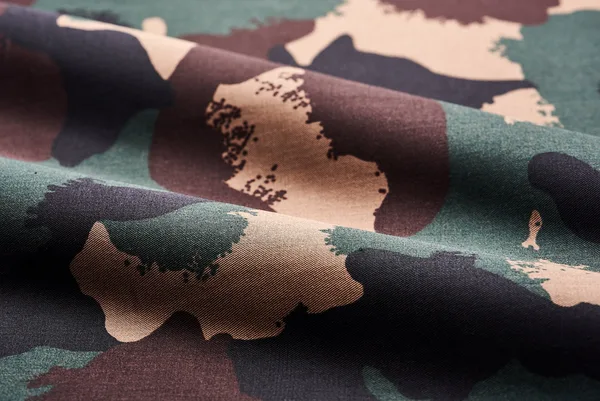 Drava – 50% Baumwolle, 50% Polyamid, 250 g/m²
