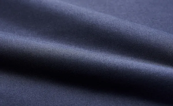Komisar-1 – 2% Elasthan (Lycra), 34% Baumwolle, 64% Polyester, 320 g/m²