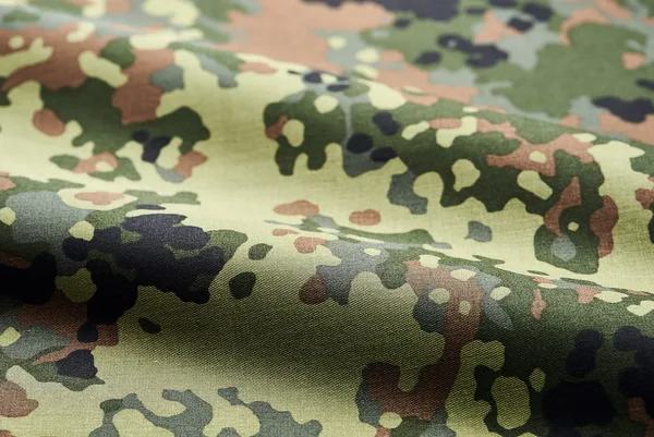 Nov Kondor – 35% Polyester, 65% Baumwolle, 210 g/m²